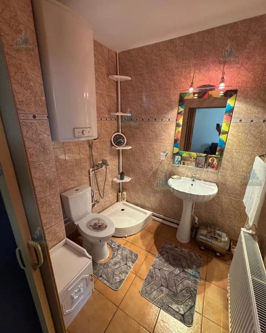 Casă de vânzare pe strada Tudor Vladimirescu - Poză 12