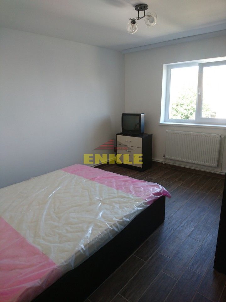 Garsoniera mobilata si utilata, zona Bucovina, renovata, 270 euro - Poză 2