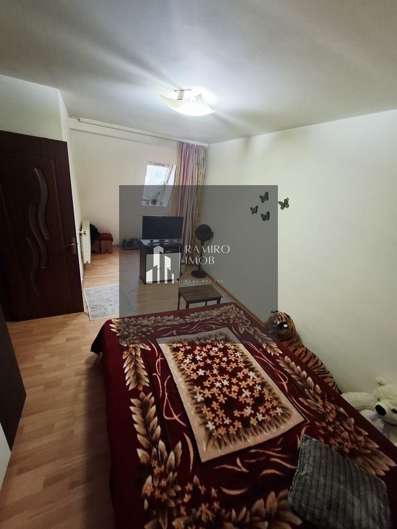 Apartament 2 camere Resita - Poză 4