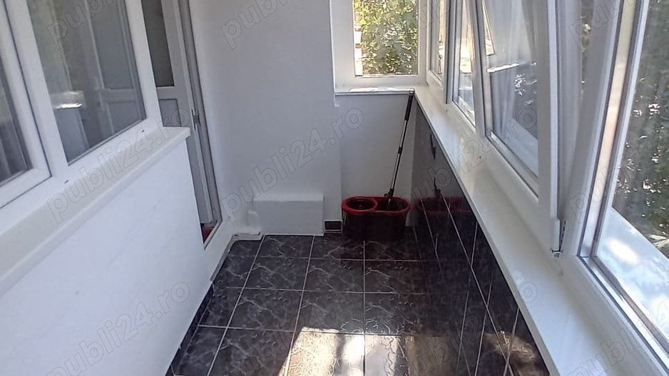 Apartament 3 camere, Micro16, Complex Siret - Poză 7