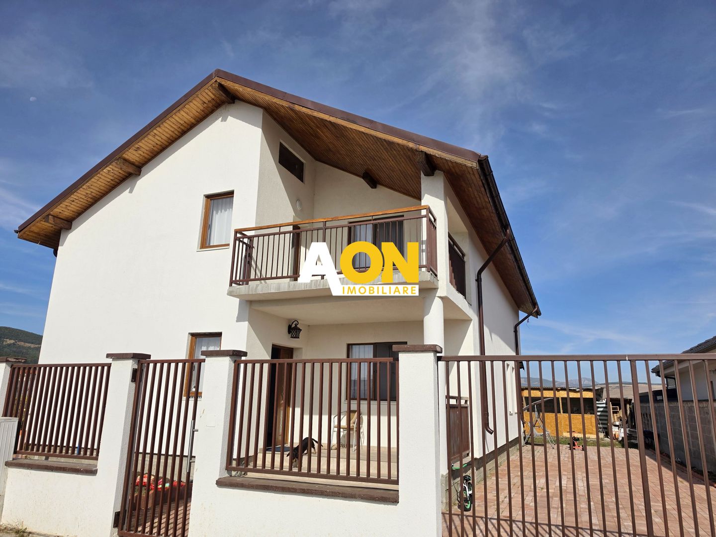 Casa noua, 5 camere, 448 mp teren, zona Alba - Micesti - Poză 1