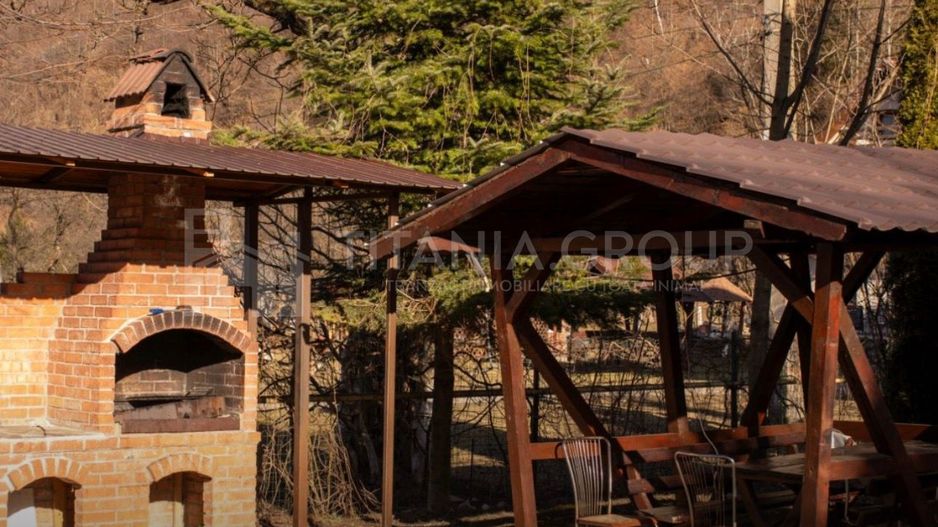 PENSIUNE DE VÂNZARE, TEREN 2.000 MP, 17 CAMERE, MOIECIU DE JOS - Poză 16