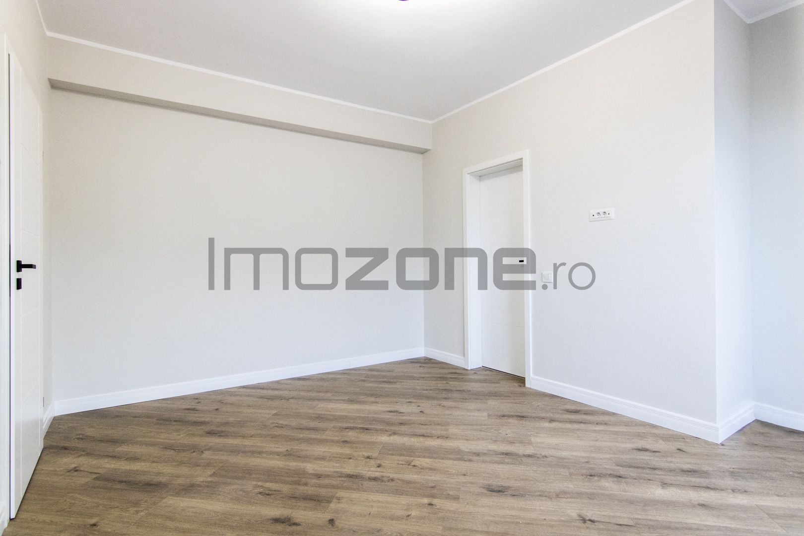 BLOC FINALIZAT, PENTHOUSE - 3 CAMERE, 2 BAI, TERASA DE 178MP,  CENTRALA PROPRIE - Poză 33