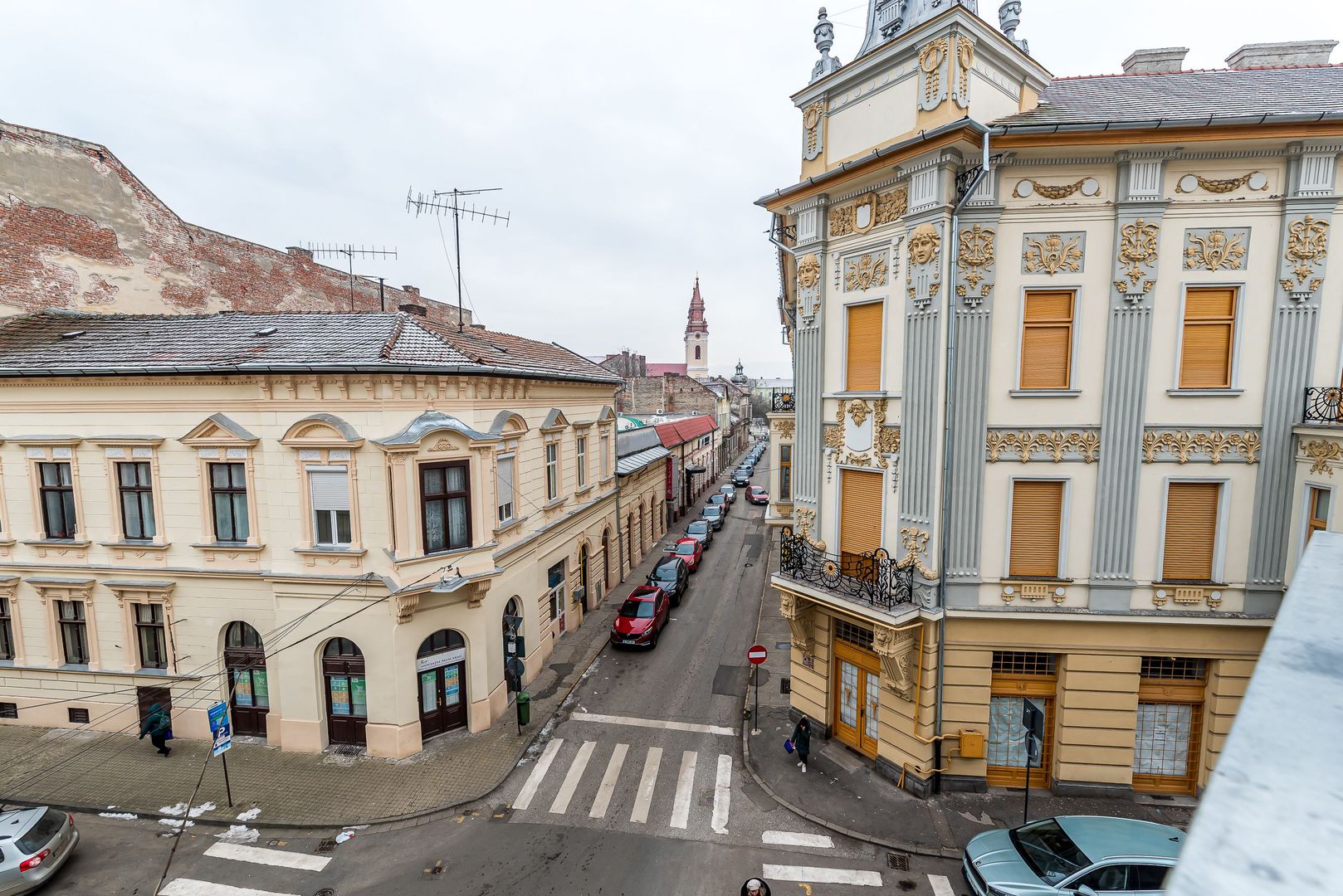 Apartament ultracentral cu 2 camere neamenajat Comision 0 - Poză 1