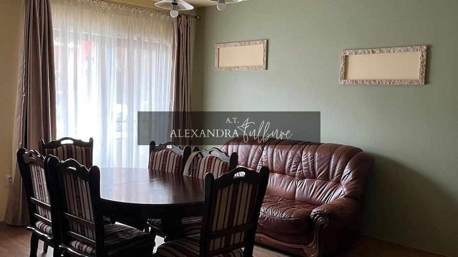 Apartament 3 camere, terasă, balcon închis, parcare - Poză 2