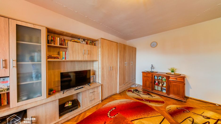 Apartament 2 camere, decomandat, zona UTA, comision 0% - Poză 9