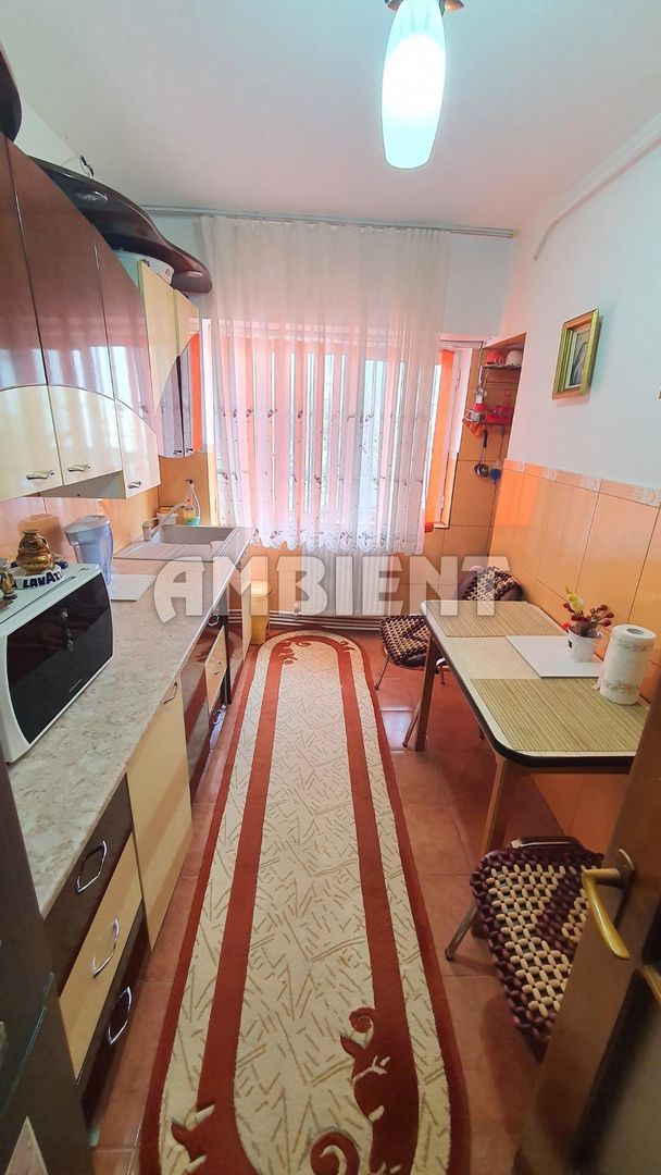 Apartament 2 camere, etaj 1, zona GARĂ; - Poză 3
