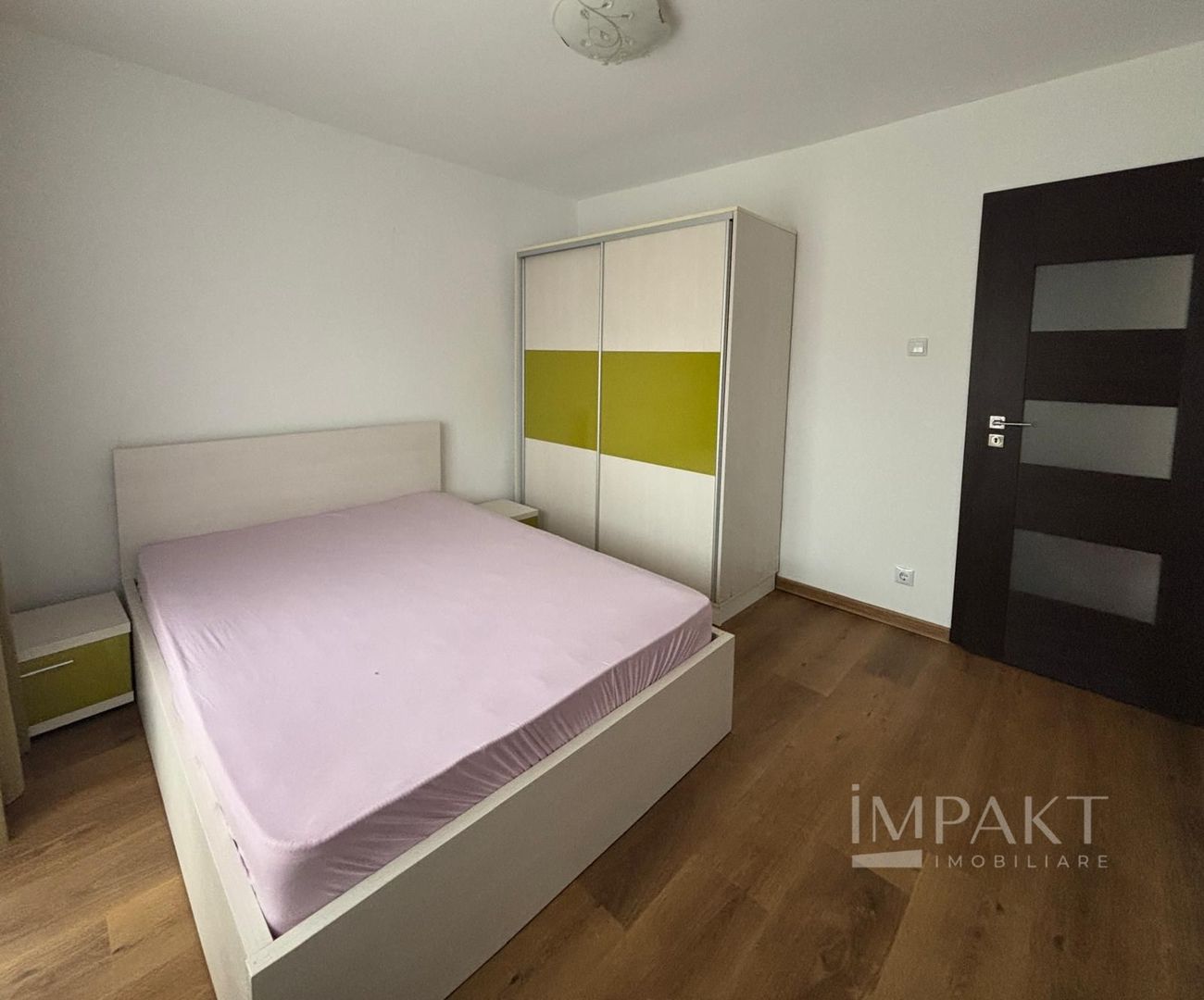 Apartament cu 3 camere, prima închiriere după renovare- zona UMF - Poză 4