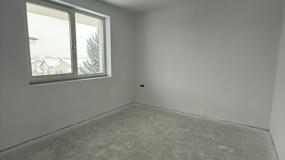 Apartament 3 camere de vânzare – Șelimbăr, zona Mihai Viteazu - Poză 4