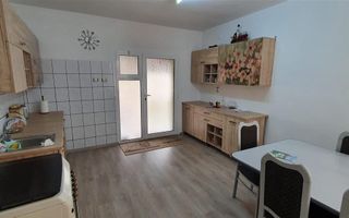 Casa 7 camere D+P+1E+M 800 mp teren zona Schit - Poză 6
