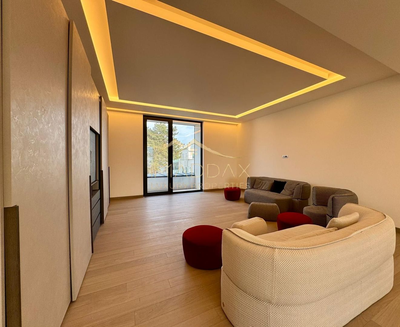 Apartament cu 4 Camere *223mp utili* / 2 parking / Zona Kiseleff - Poză 1