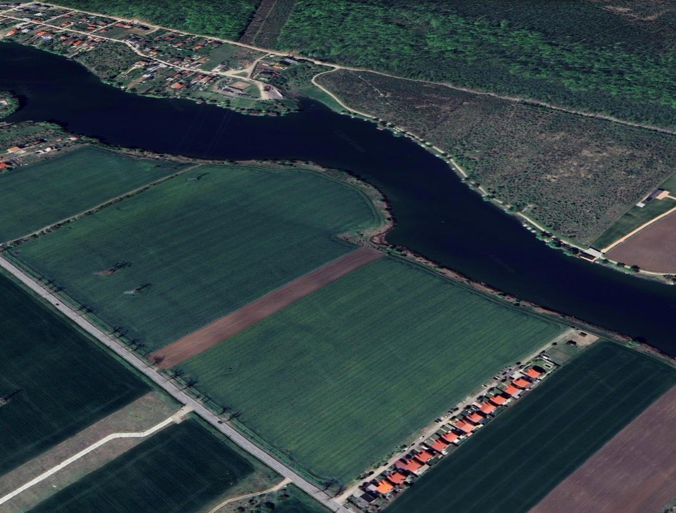 Teren intravilan la lac - Moara Vlăsiei, 17.000 mp - Poză 9