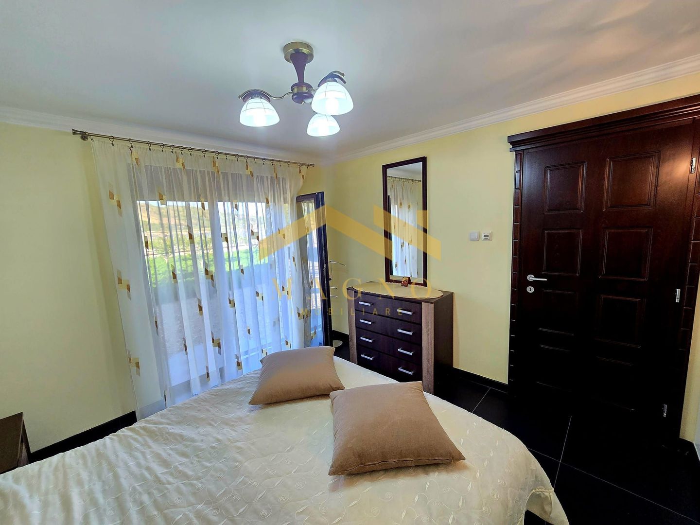 Casa de vanzare pe malul Dunari in Serbia - Poză 9