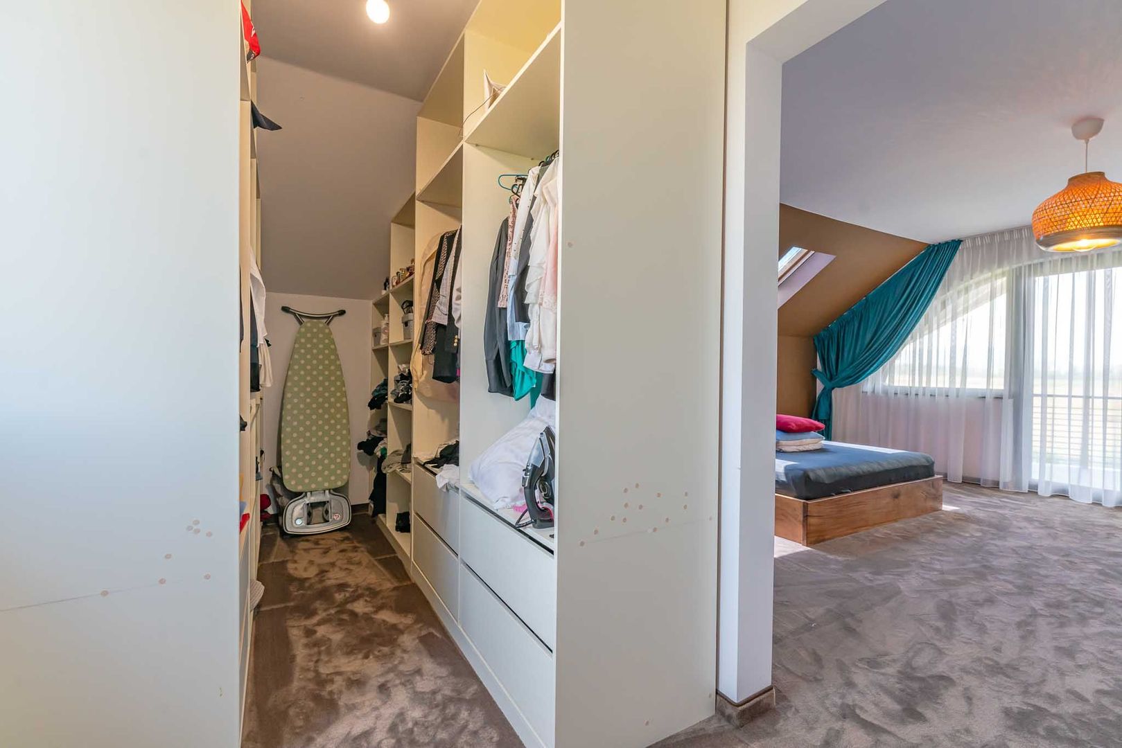 Casă individuală nouă, modernă, în Sânpetru, zona Triaj (Brasov) - Poză 16