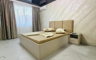 Garsoniera Tiglina 1,A-uri,et 3,la cheie - Poză 1