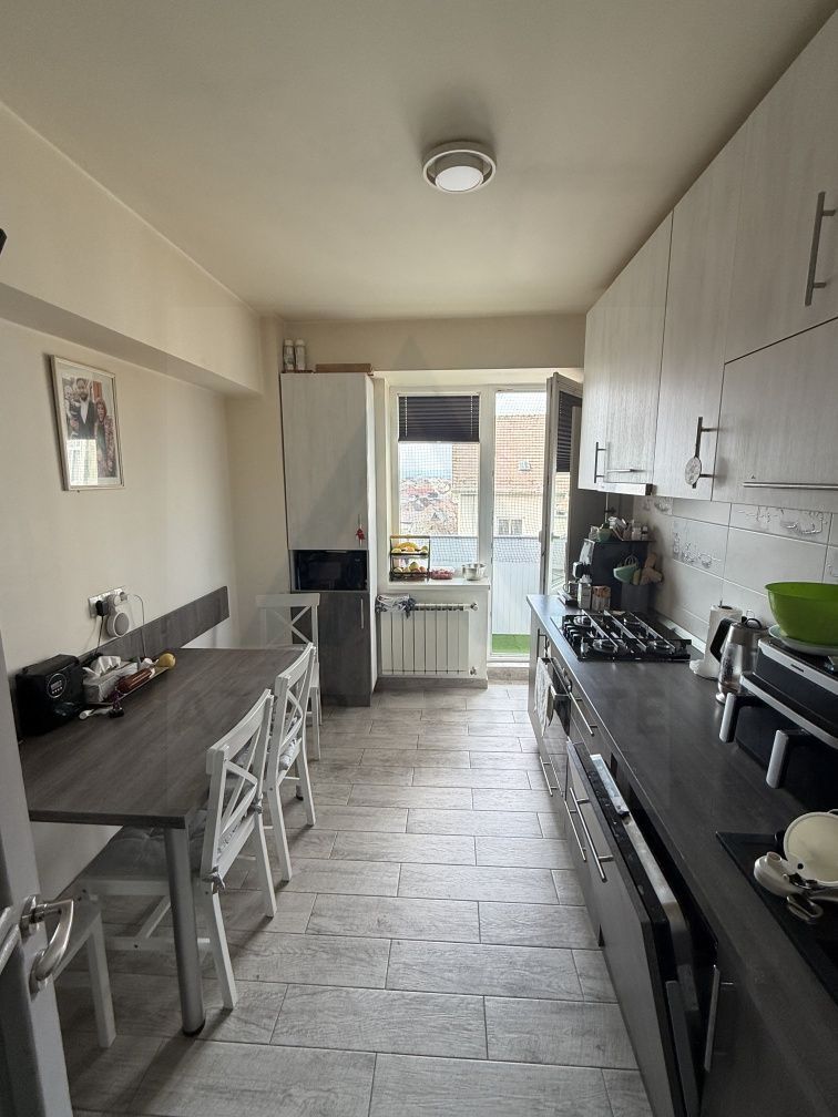 Apartament 3 camere 78 mp utili 3 balcoane 2 bai boxă  zona Terezian - Poză 4