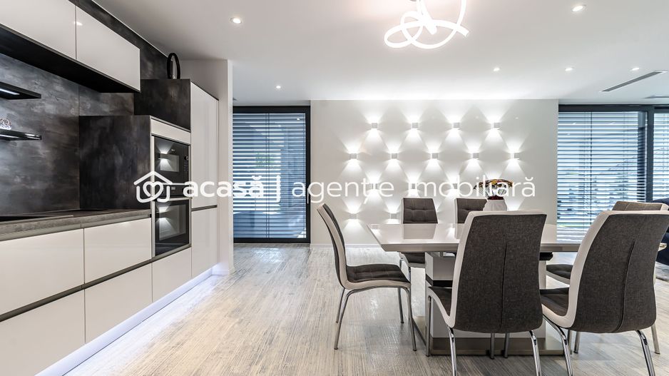 Vilă unică construită la sol - Poză 1