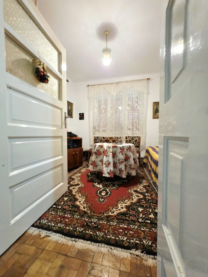 DE VANZARE CASA 5CAMERE ZONA CENTRALA TALMACIU - Poză 19