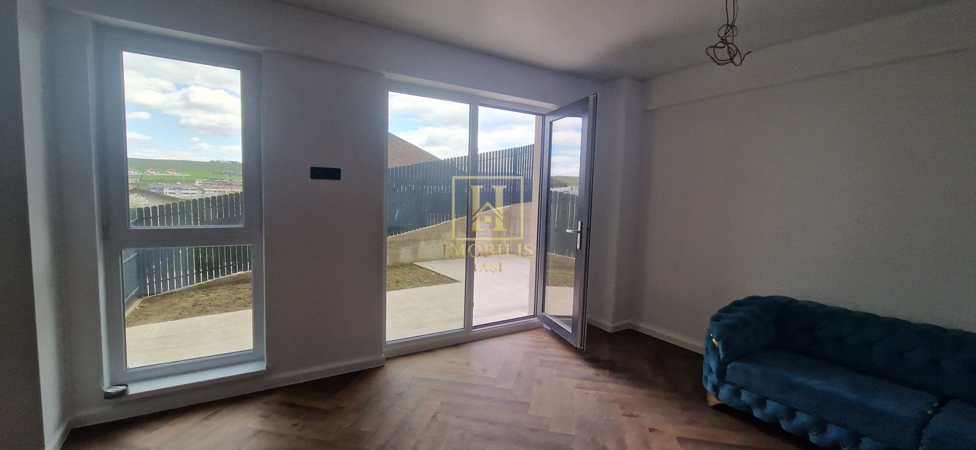 Apartament NOU 2 camere 57 mp+ loc parcare+ gradina Bucium 105000 euro - Poză 6