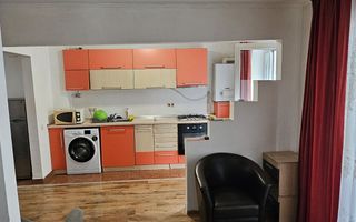 Apartament cu 2 camere, balcon închis, parter, Florești. - Poză 5