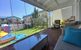 Cosmopolis - Vila NC cu 2 Dormitoare Mobilata si Utilata - Poză 15