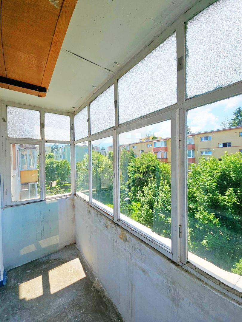 2 Decomandate-43mp-Etajul 3-Centrala termica-Cartier Astra-Brasov - Poză 7
