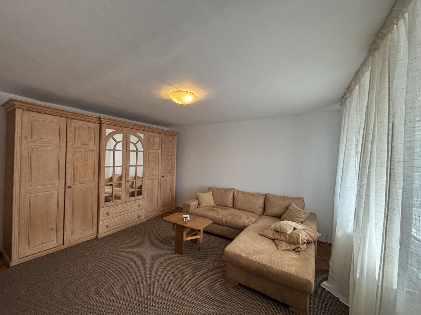 Apartament o cameră la 5 minute de Cetății - Poză 16