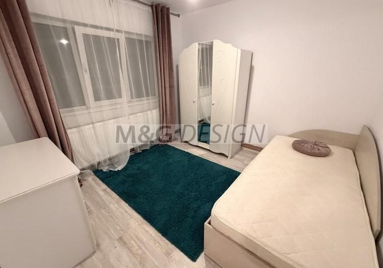 Apartament 3 camere Lipovei - Poză 7