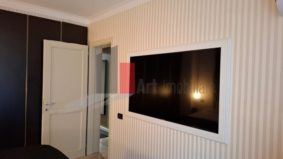 Apartamentul "SCARSITA" , bloc exclusivist, bloc nou - Poză 16