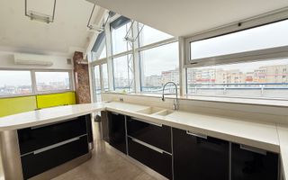 Penthouse Unic cu Terase de 100 mp - Poză 5