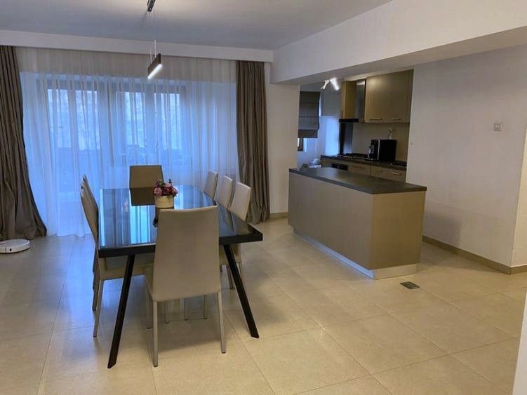 Vânzare 4 Camere Bulevardul Unirii Vis-a-vis Zepter / Rond Alba Iulia) | 110 mp - Poză 1