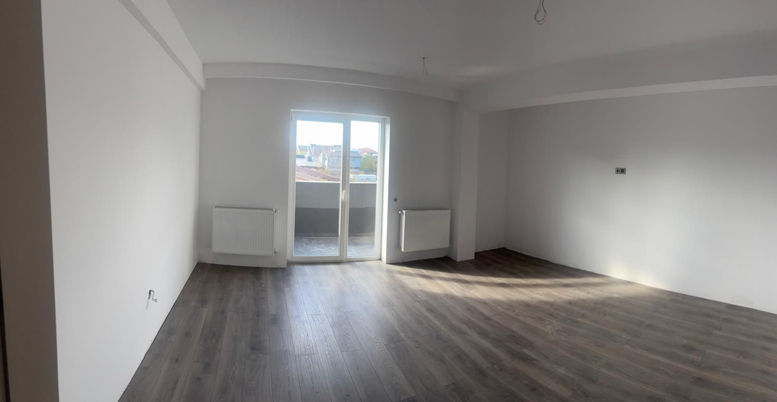Apartament nou, 3 camere, zona Tractorul - Poză 2