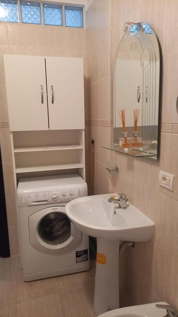 3 cam decomandat, bloc nou, 3 terase, langa Hotel Mariott, centrala - Poză 10