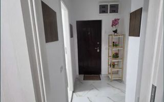 GARSONIERA - MARGEANULUI, BUCATARIE INCHISA, MOBILAT/UTILAT MODERN - Poză 5