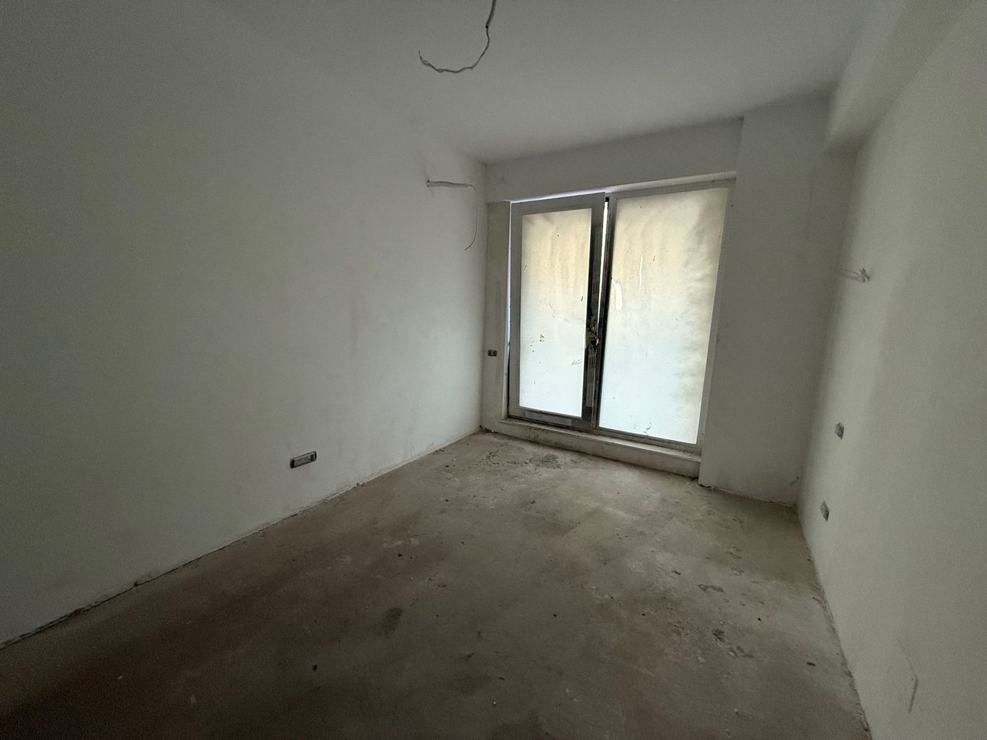 Apartament 4 Camere de Vanzare - Poză 5