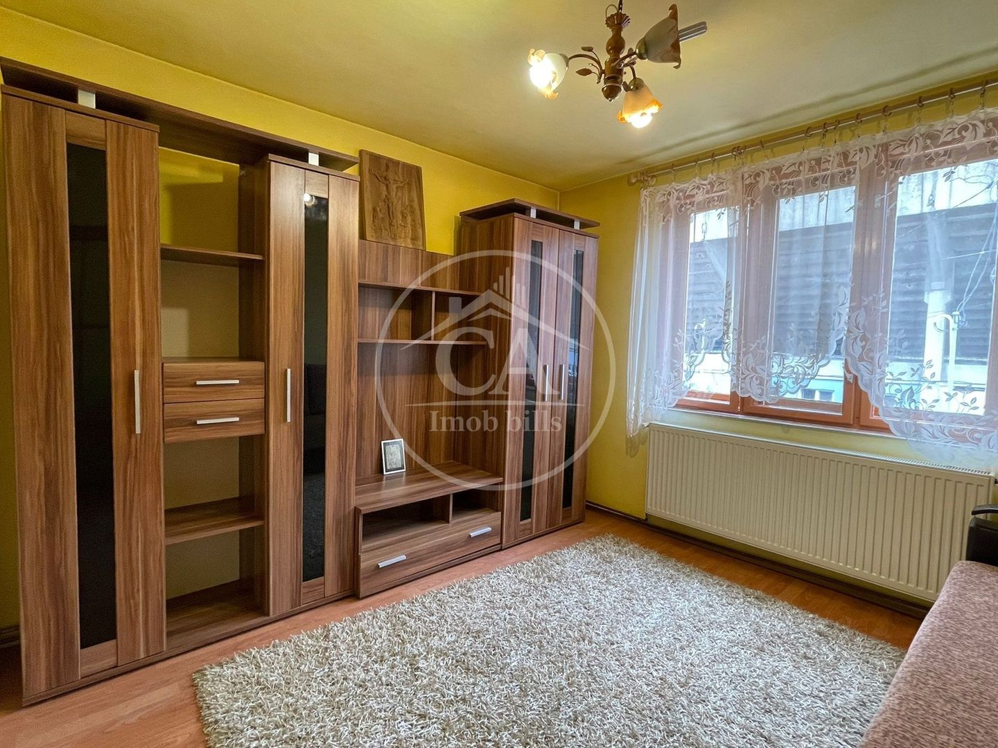 Casa de vânzare cu 8 camere de tip P+E+M in zona Rogerius, Oradea - Poză 18