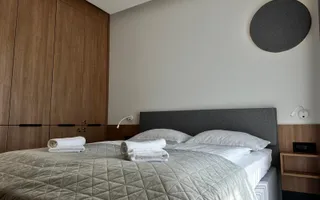 Black Friday | Apartament 2 Camere | Etaj 2 | Loc de parcare | The Lake Home - Poză 11