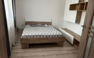Închiriez casă individuală spațioasă 5 camere ( 200mp ) compusă din 2 apartamente cu intrare separată - Poză 5
