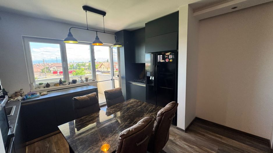 Apartament 3 camere, 60mp, Sibiu - Poză 2