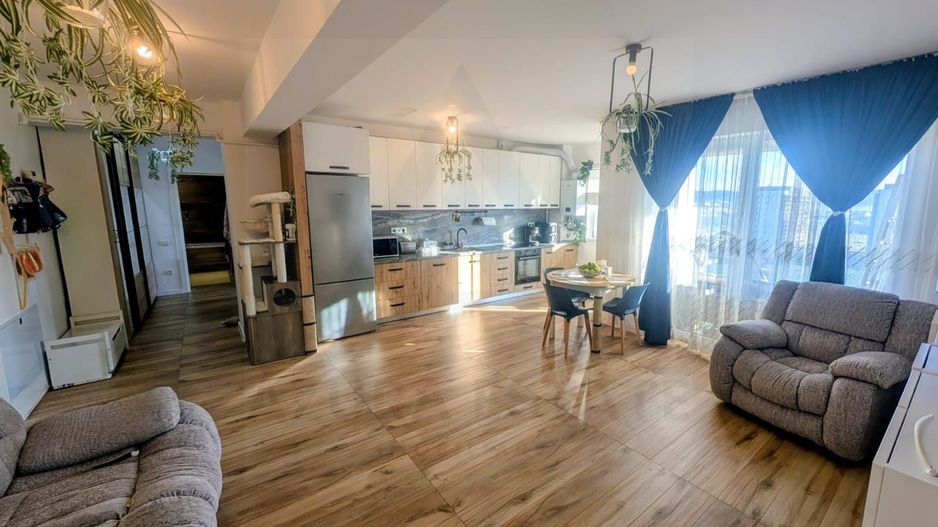 Apartament modern 71 mp utili 3 camere 2 bai balcon  Doamna Stanca - Poză 1