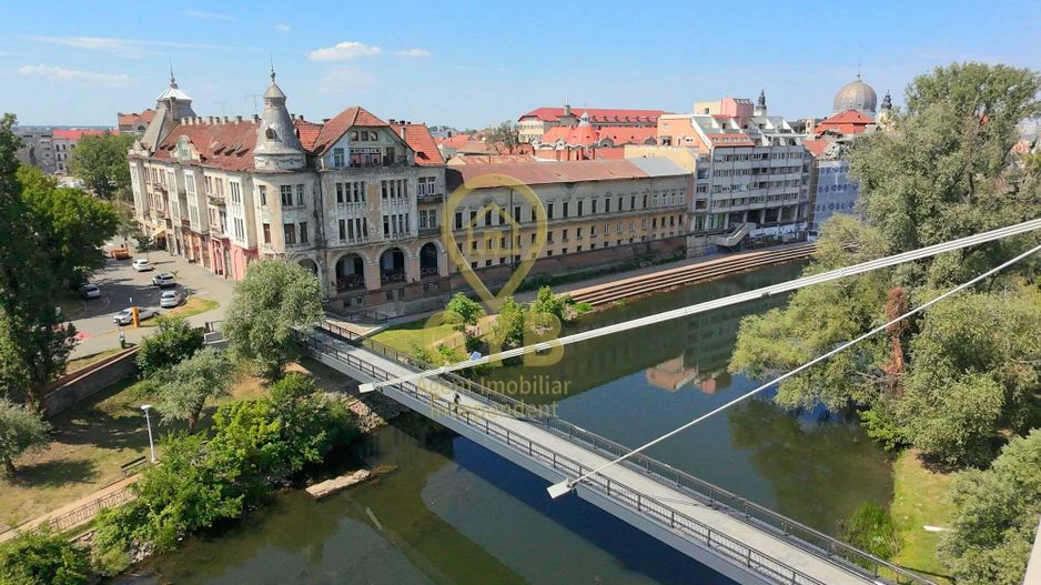 De vânzare apartament în clădire istorică * Ultracentral * Piața Gojdu - Poză 1