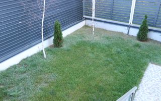 3 CAMERE LA PARTER CU CURTE PROPRIE DE 57MP,  2 BAI, POZITIE PE SUD, COMISION 0% - Poză 4