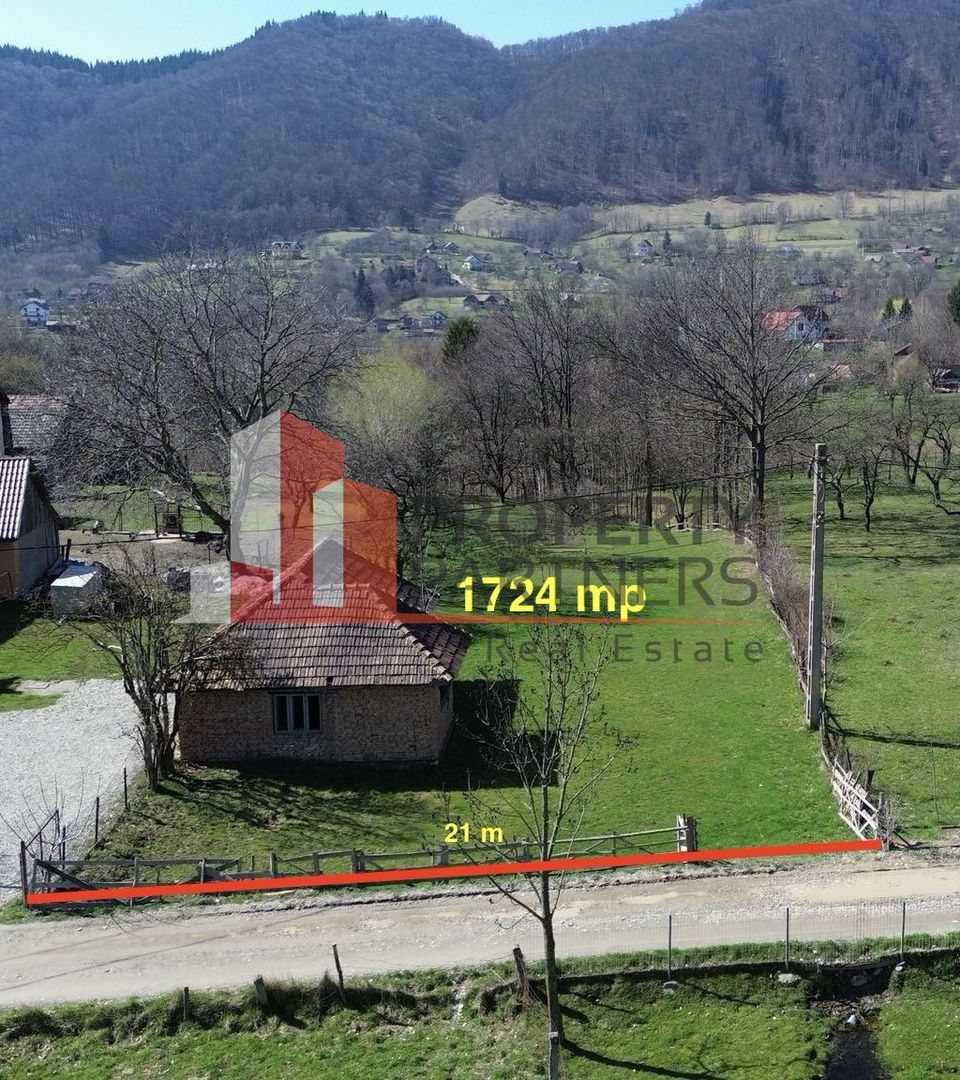 Teren  1.742 mp Bran Predeluț  | utilități | 21 m front stradal - Poză 2