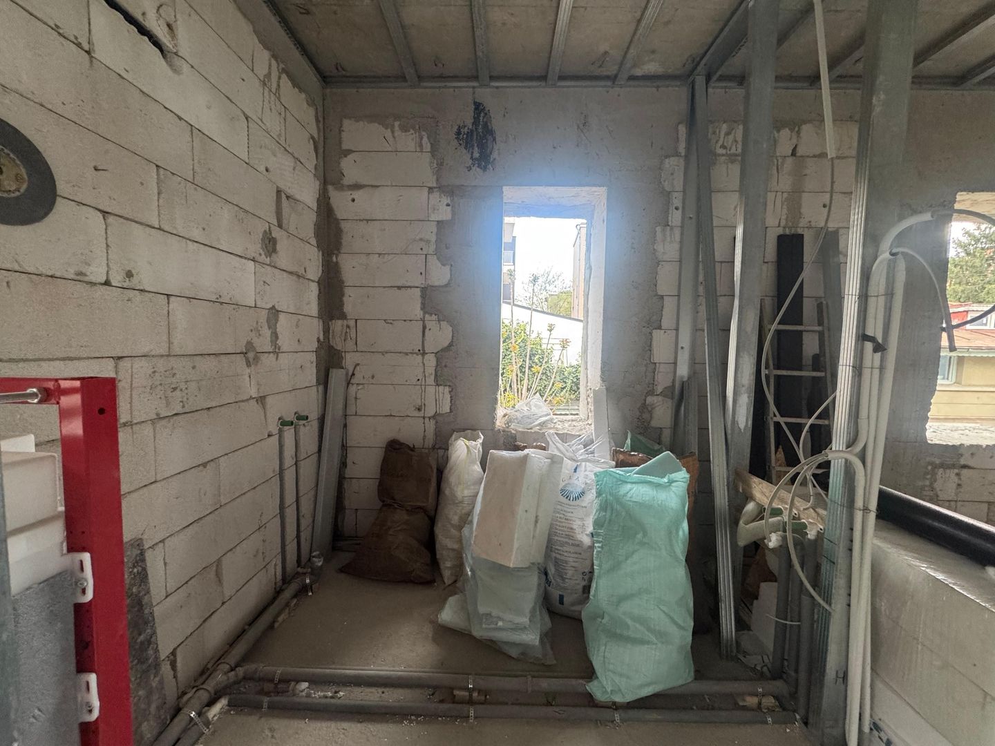 Vila solidă cu potential mutiplu 5 camere + teren || Piața Romană–Polonă - Poză 4