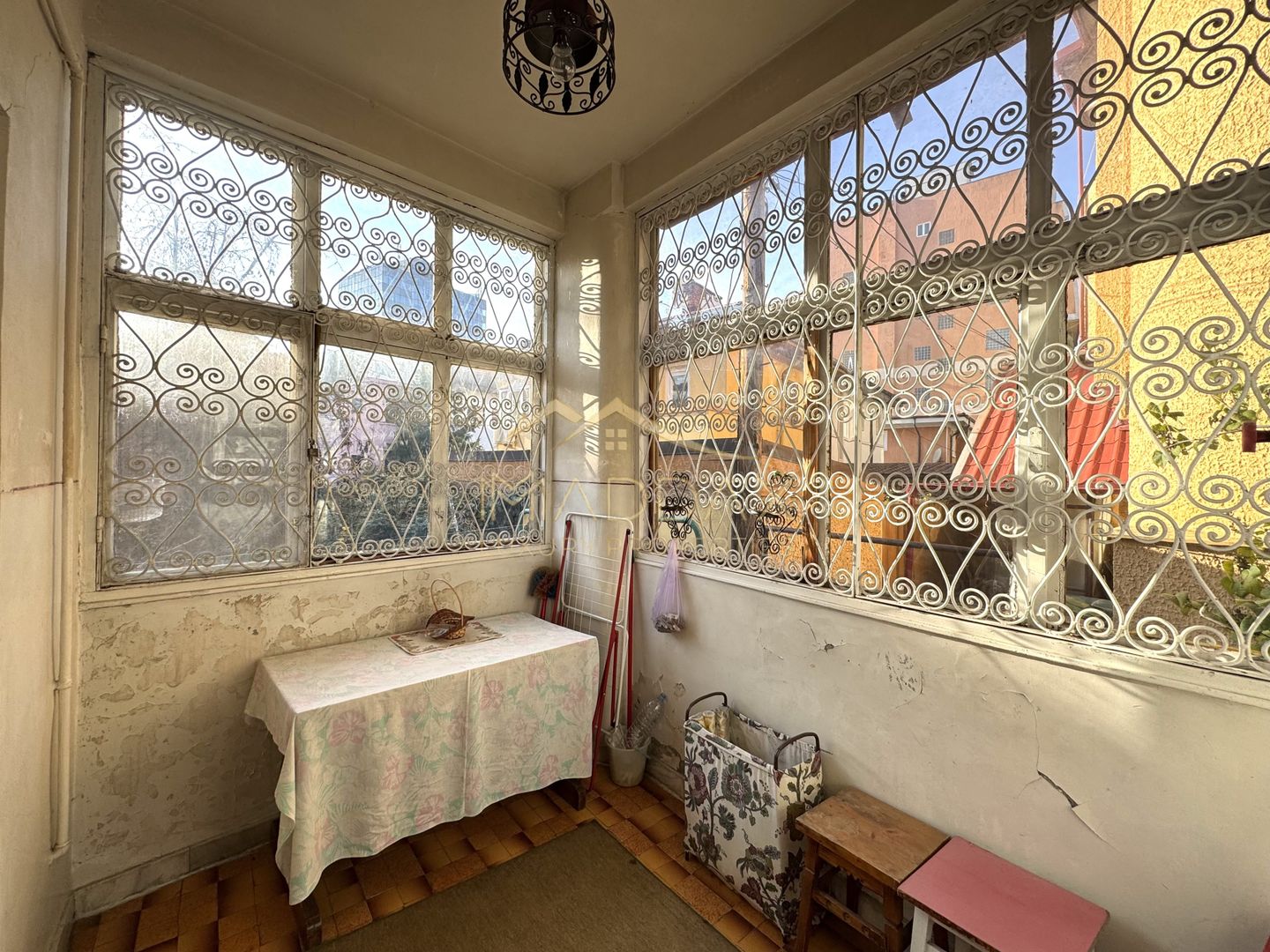 Vila cu 6 camere *310mp*  + Garaj // Primăverii - Poză 41