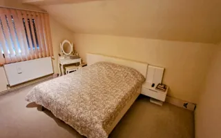 Casa individuală P+M, zonă liniștită, în Vatra veche a satului - Poză 17