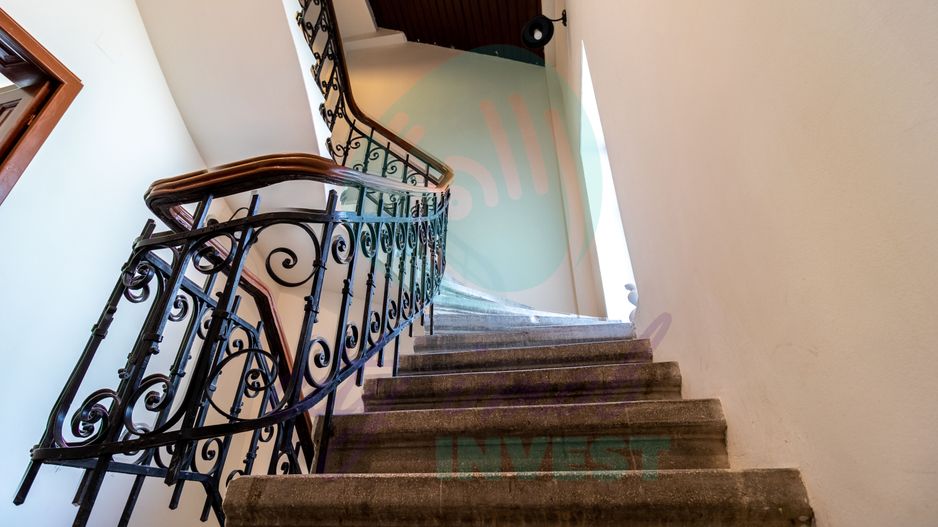 Vila interbelica AIRBNB "la cheie" - Poză 21