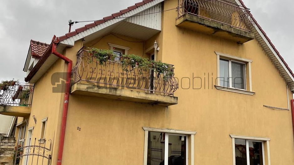 PIATA CETATII CASA - Poză 10