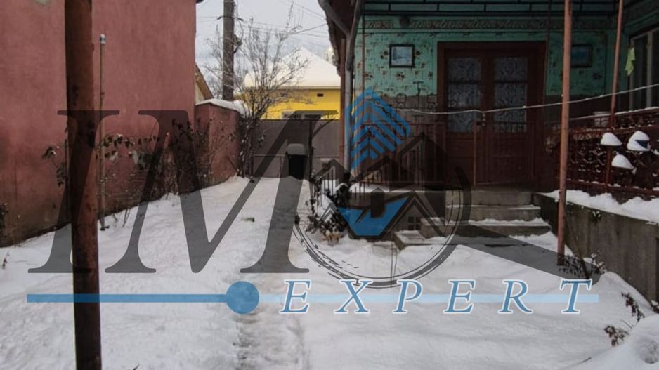 Casa de Vanzare in zona Suseni, in Cugir - Poză 1