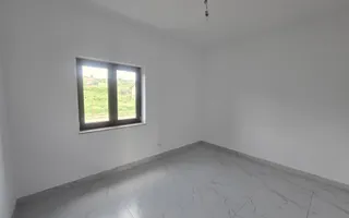 Casă Nouă Modernă de Vânzare –Sărata, Bacău,Confort, Spațiu și Liniste - Poză 14